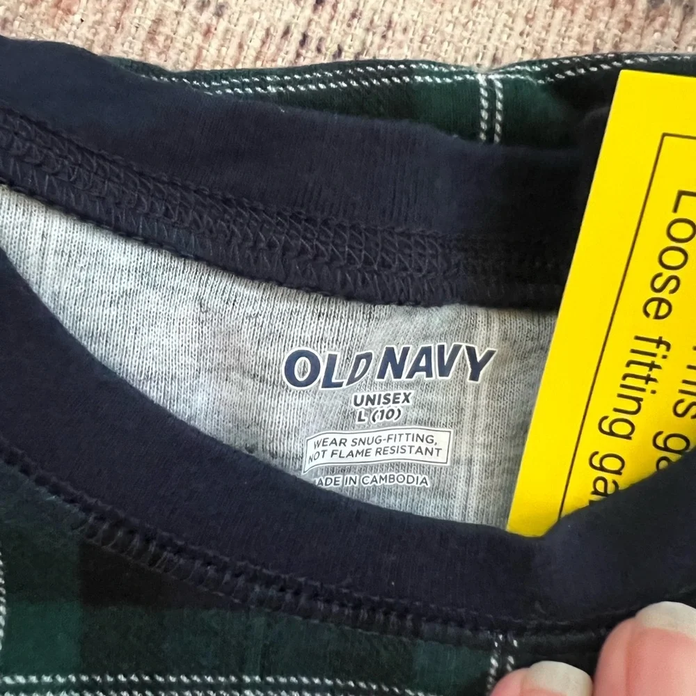 Old Navy Kids Green and Black Plaid Pajama Set